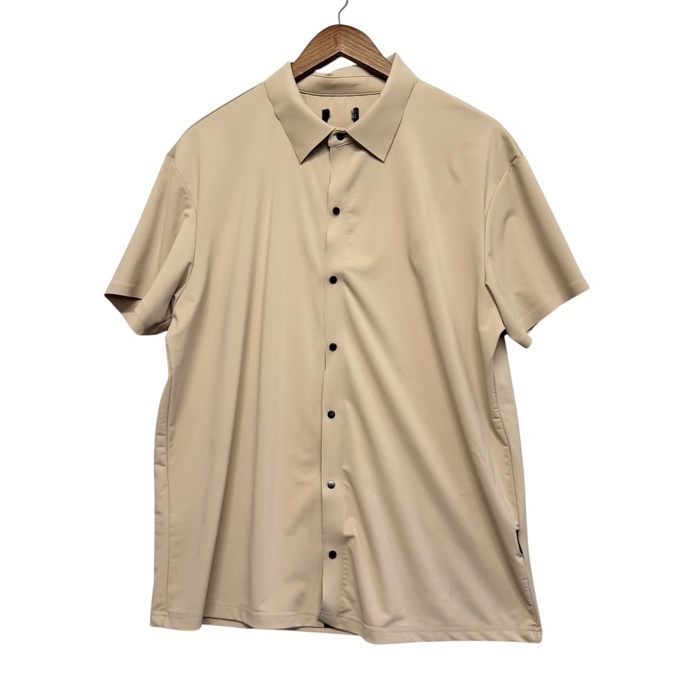 Stone Falcon Shirt Mens L Tan Short Sleeve Snap Button Tech Stretch D-Ring Basic